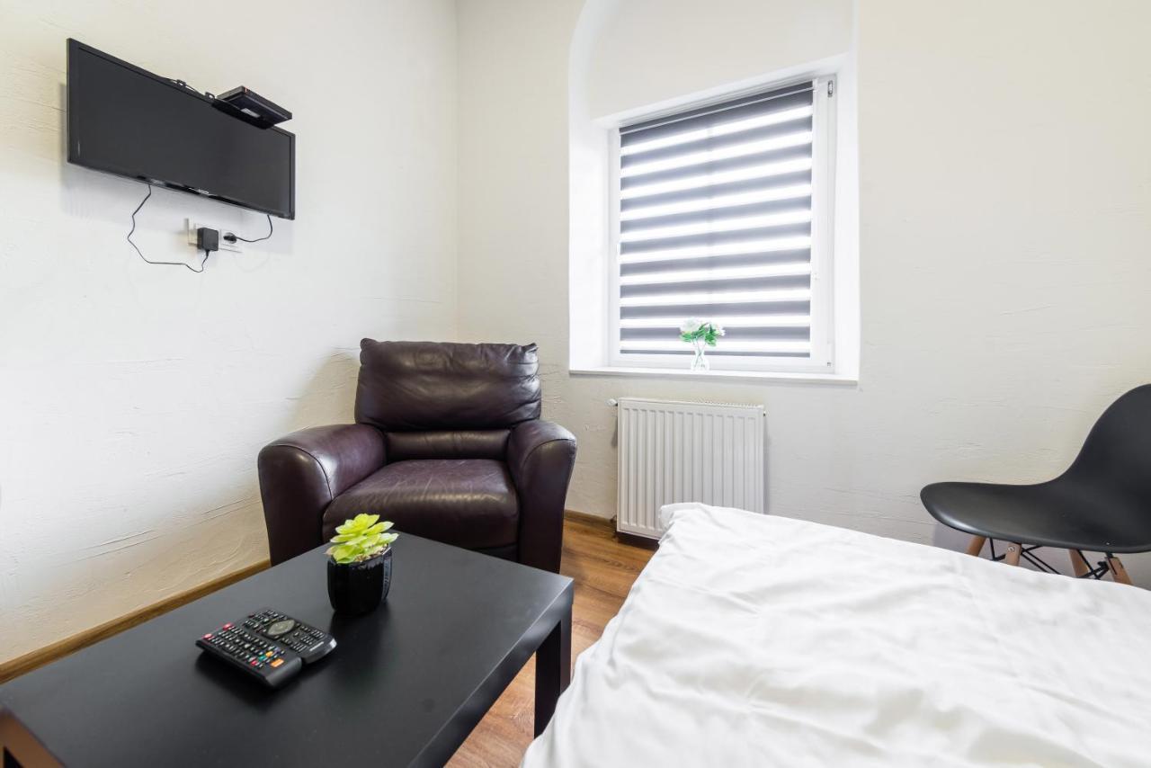 Jm Rooms Lubicz I Krasków Eksteriør bilde