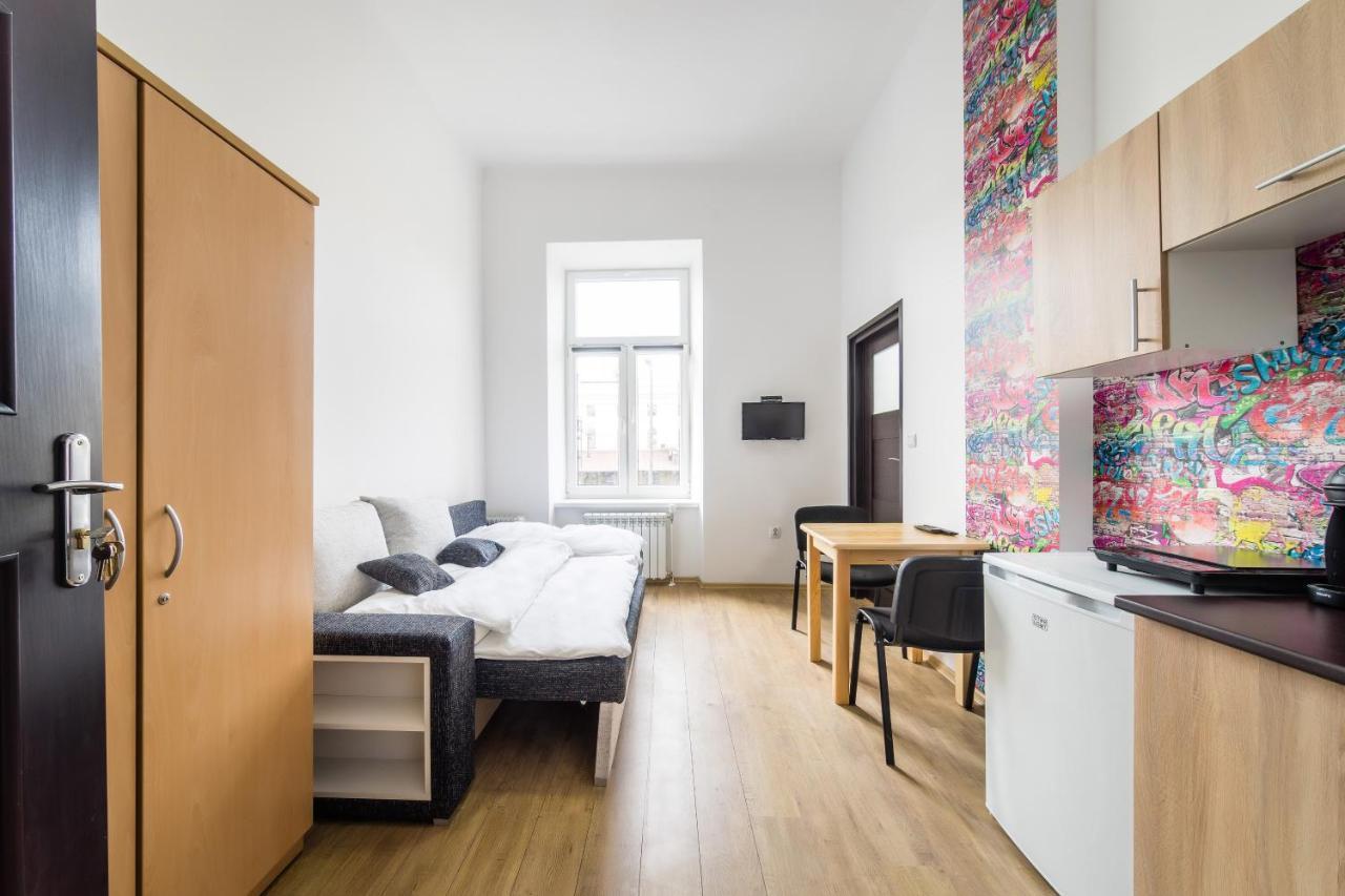 Jm Rooms Lubicz I Krasków Eksteriør bilde