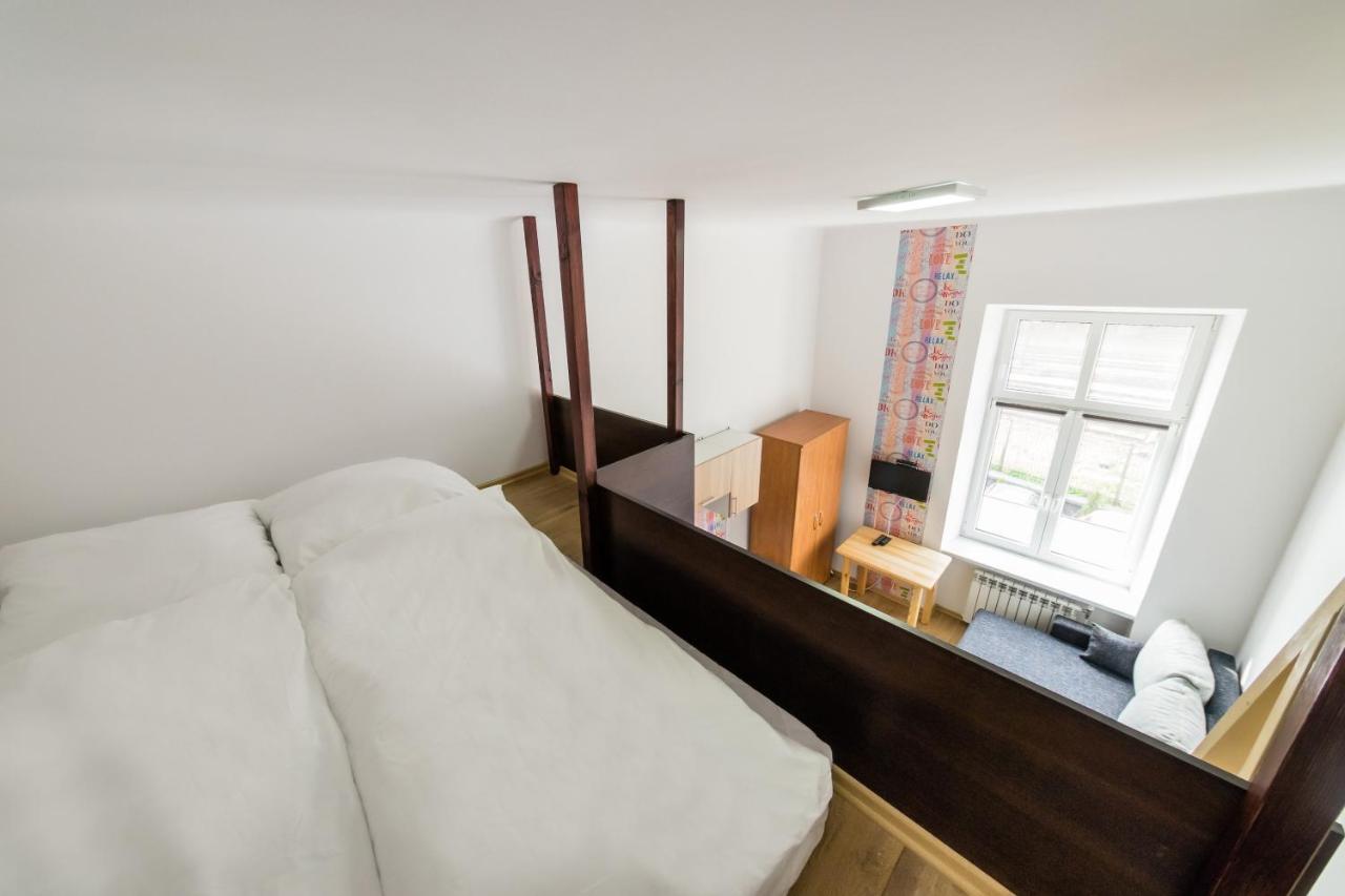 Jm Rooms Lubicz I Krasków Eksteriør bilde