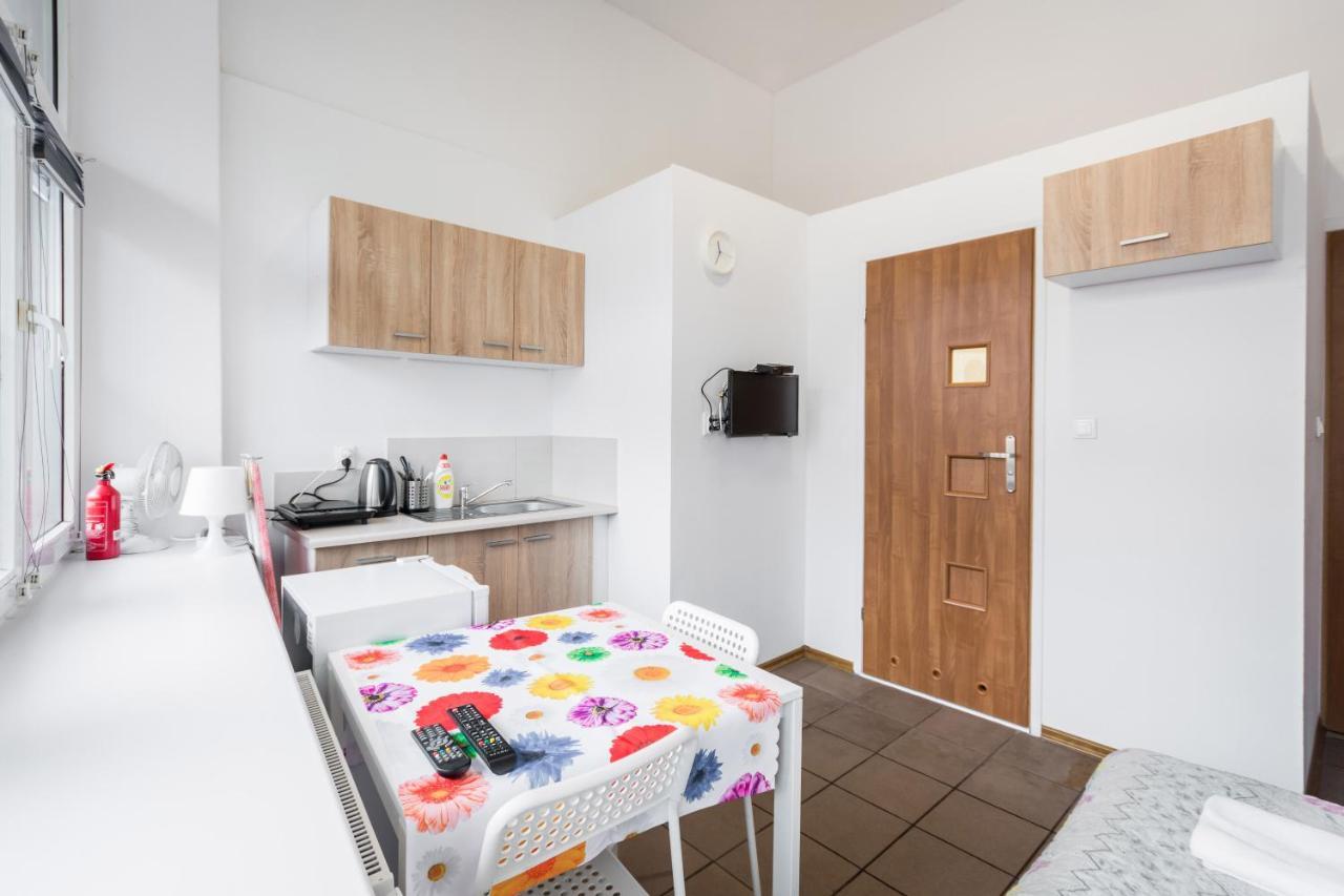 Jm Rooms Lubicz I Krasków Eksteriør bilde