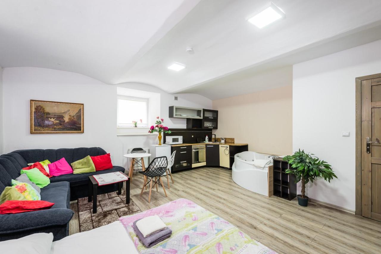 Jm Rooms Lubicz I Krasków Eksteriør bilde