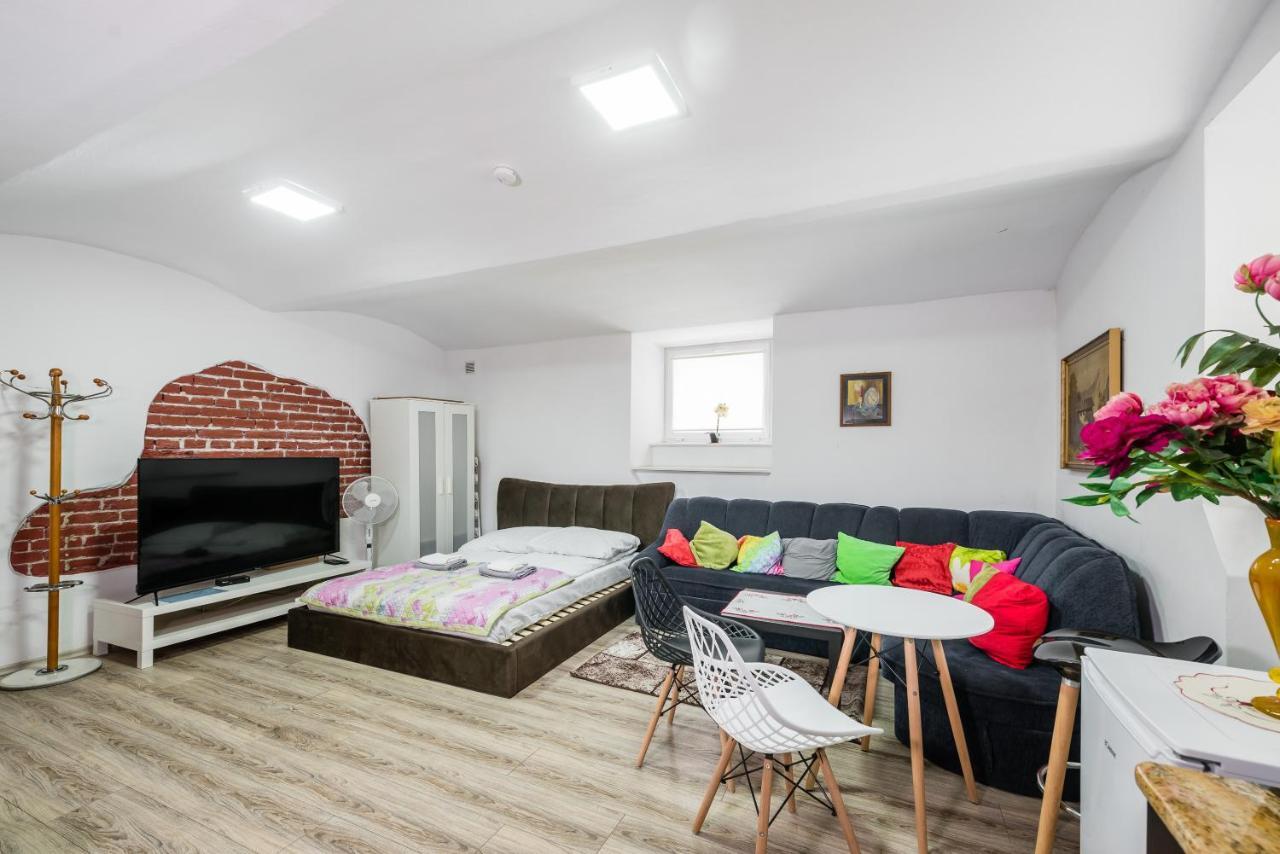 Jm Rooms Lubicz I Krasków Eksteriør bilde